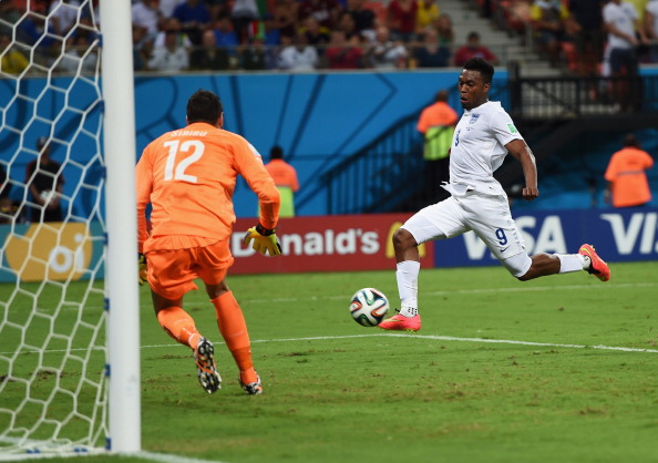 Гол Старриджа