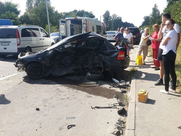 Результат аварии с участием президента Карпат Петра Дыминского