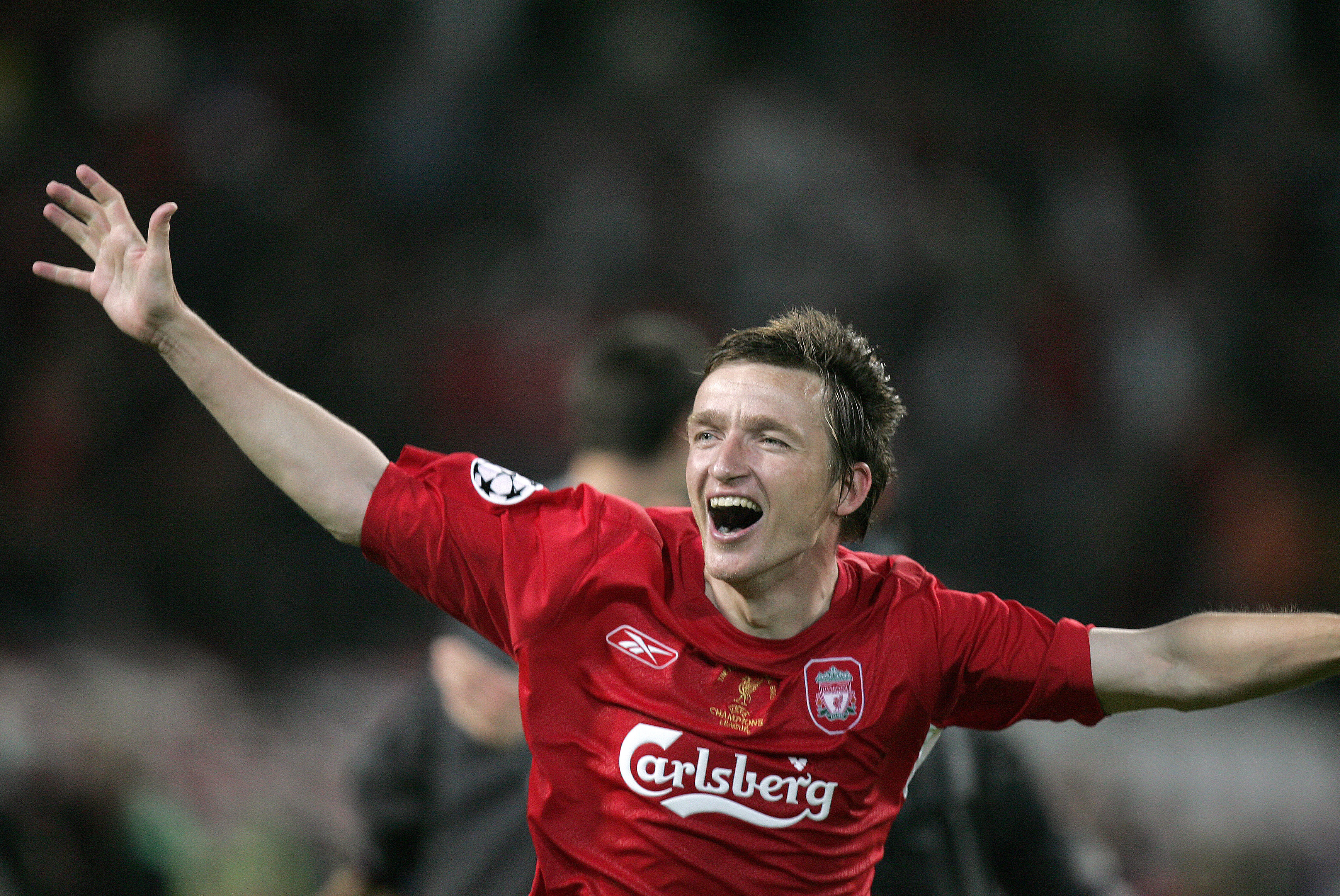 Владимир Шмицер радуется голу в ворота \