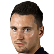 Денис Олейник