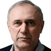Олег Долматов